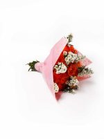 Amor: Ramo de 10 Rosas con Mini Rosas y Manzanilla - Imagen 3